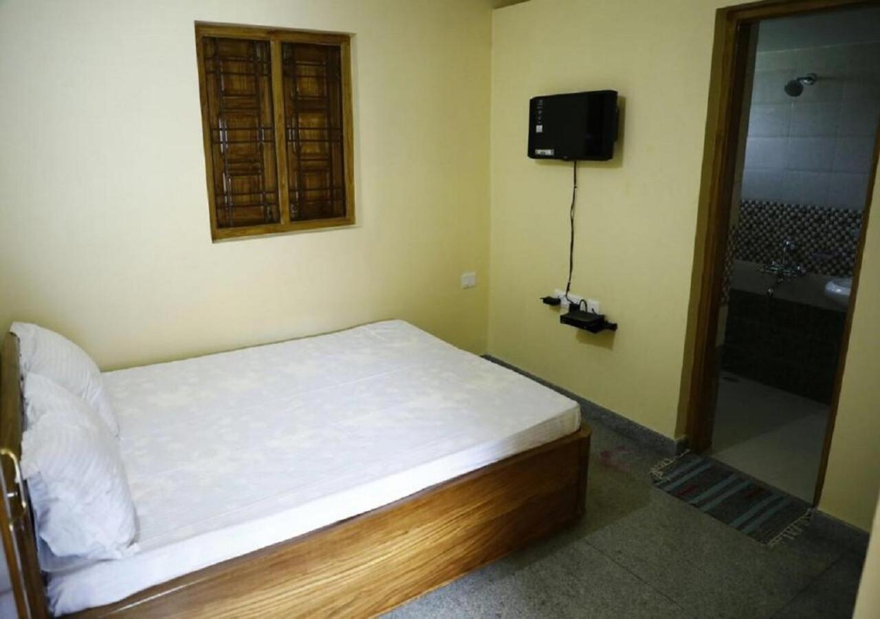 Nest Guest House Bhubaneswar Extérieur photo