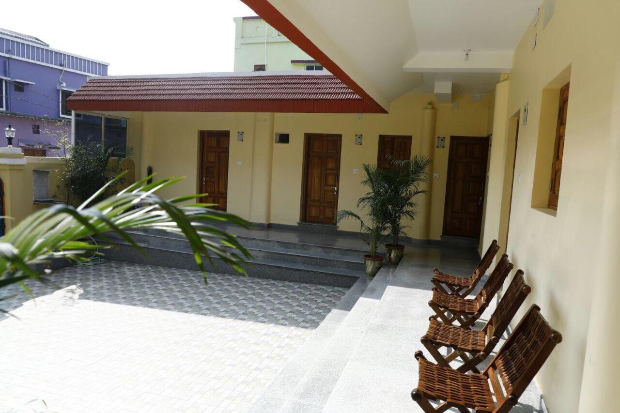 Nest Guest House Bhubaneswar Extérieur photo