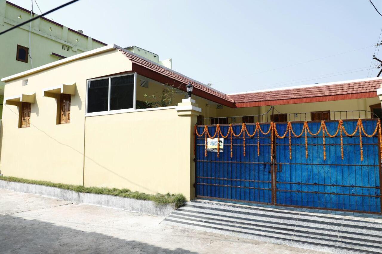 Nest Guest House Bhubaneswar Extérieur photo